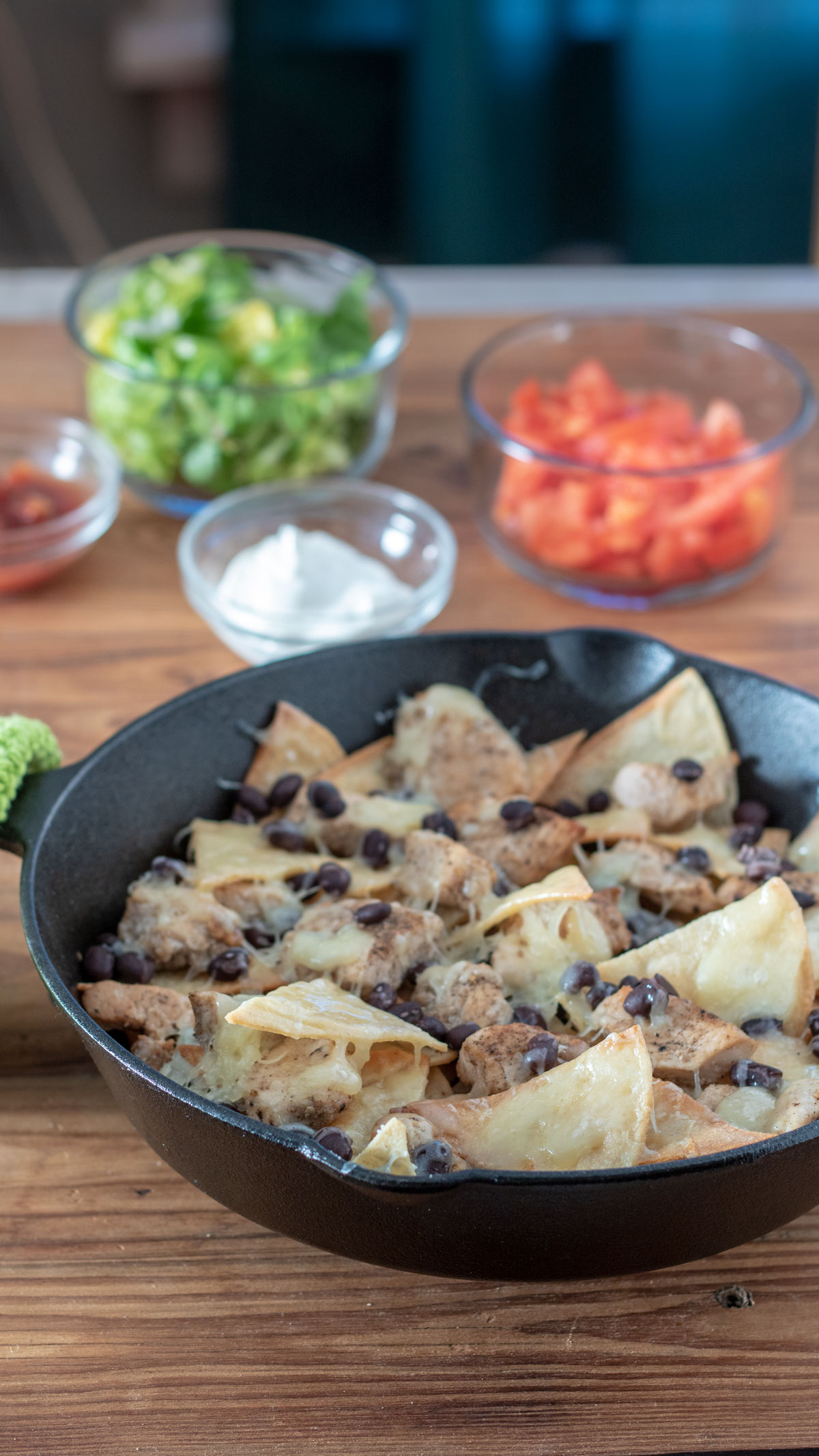 Nachos with sour cream.