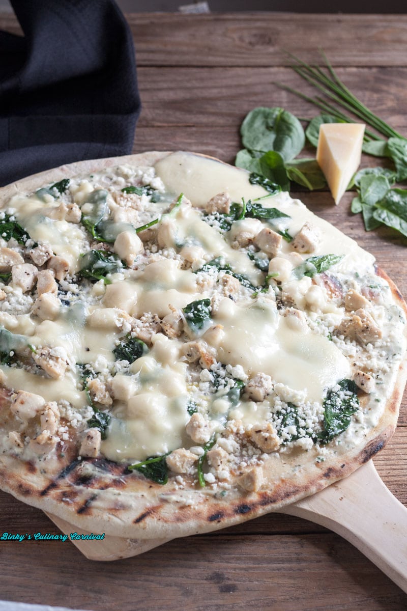 Grilled Thin Crust Chicken Pizza with Ricotta and Spinach