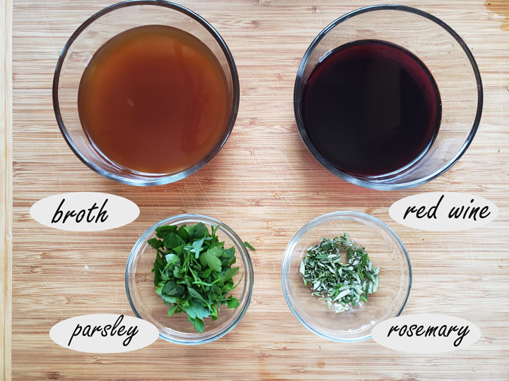 Ingredeints for braising liquid.