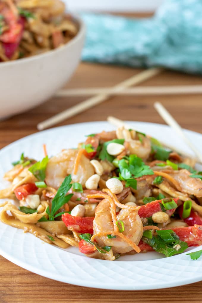 shrimp pad thai on white plate