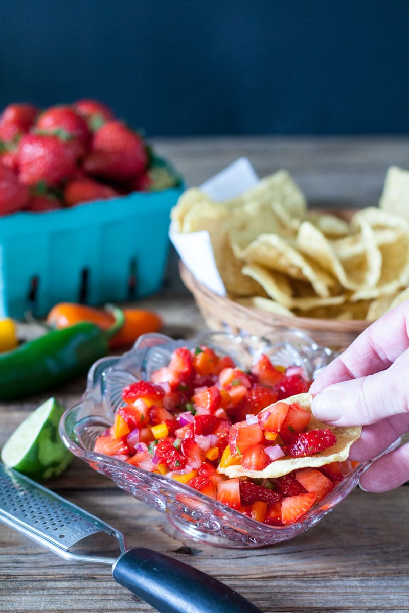 strawberry salsa for easy 4th of july recipe