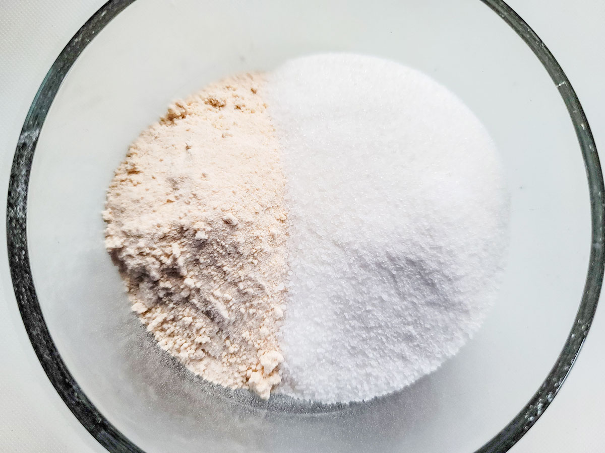 Pectin and sugar in a small bowl.