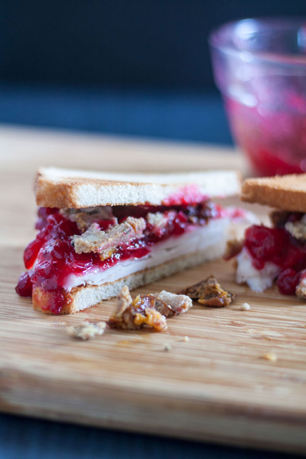 Turkey sandwich with stuffing and cranberry sauce