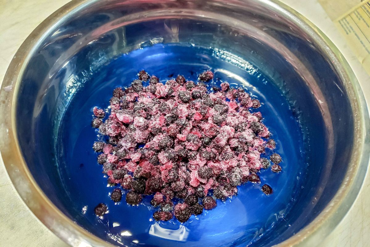 Blueberries added to the blue jello.