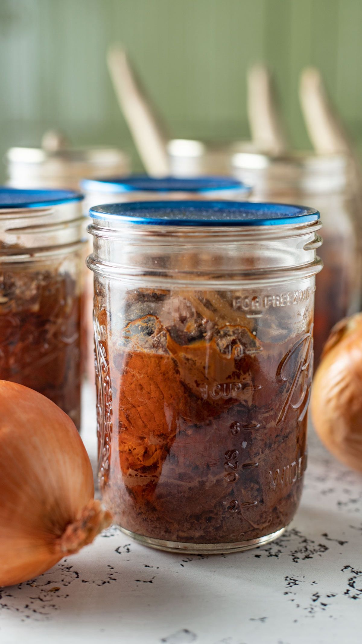 Jar of meat with onions.