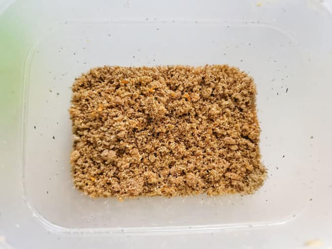 Mixed up ingredients for rub.