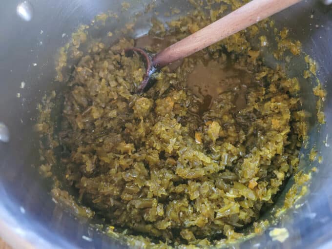 Cooked down relish in pot.