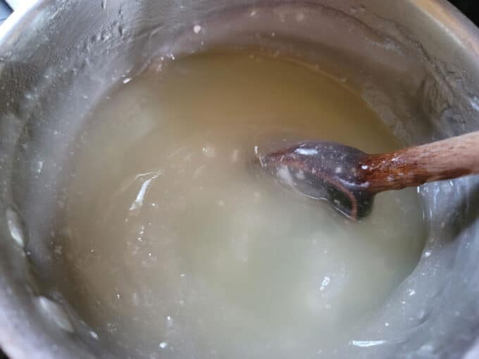 Thickener for pie filling in pot.