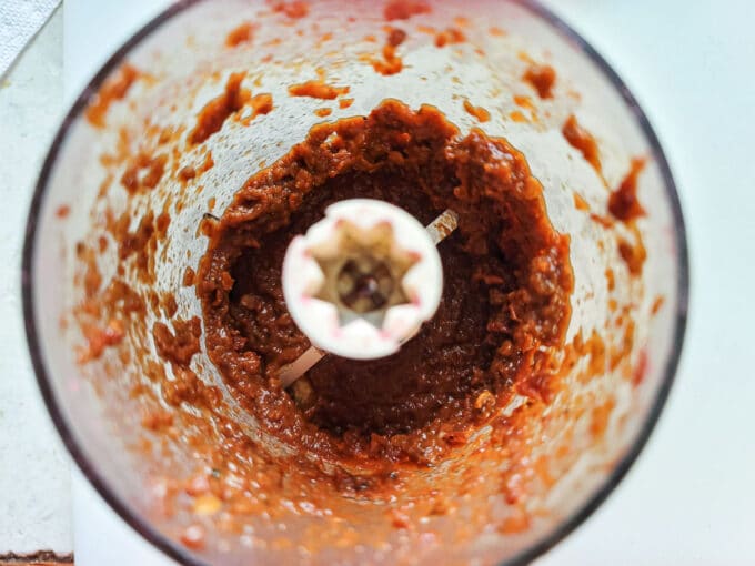 Chipotle peppers in food processor.