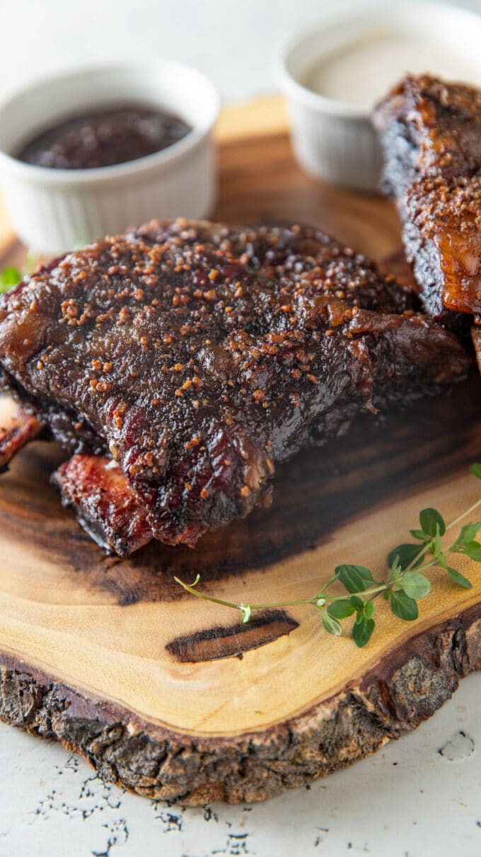 Caramelized bark on the outside of a beef short rib.