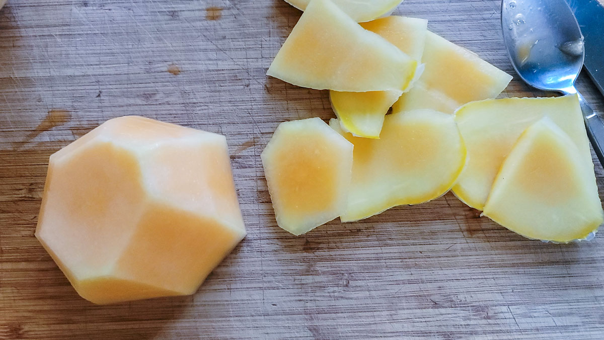 Melon with the skin cut off.