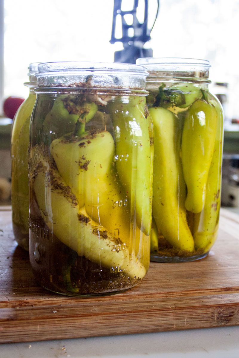 Jar completely filled, preserving headspace.