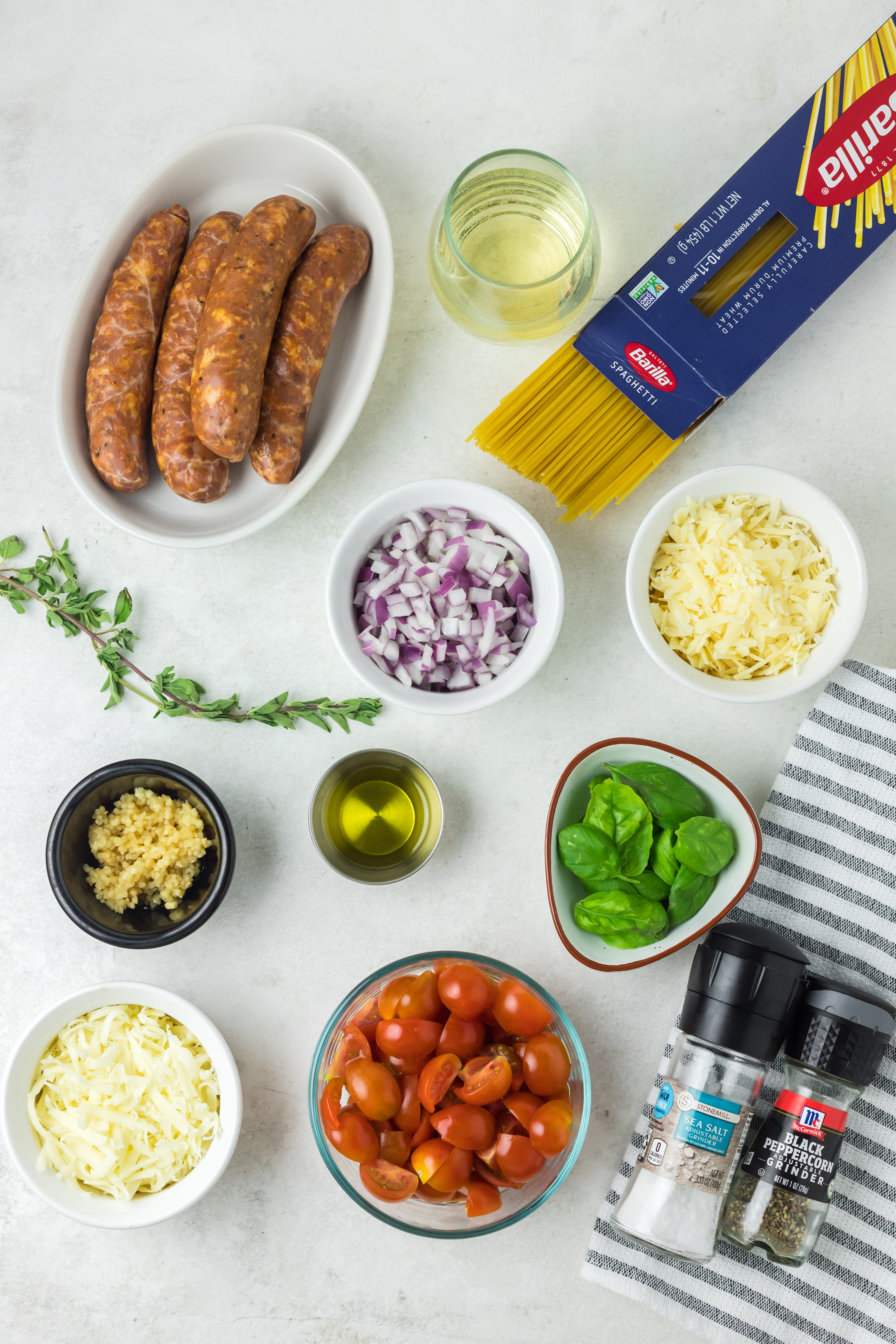 Ingredients for chorizo pasta, see details in recipe below.