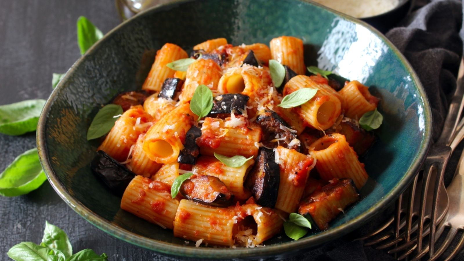 Eggplant pasta in a bowl.