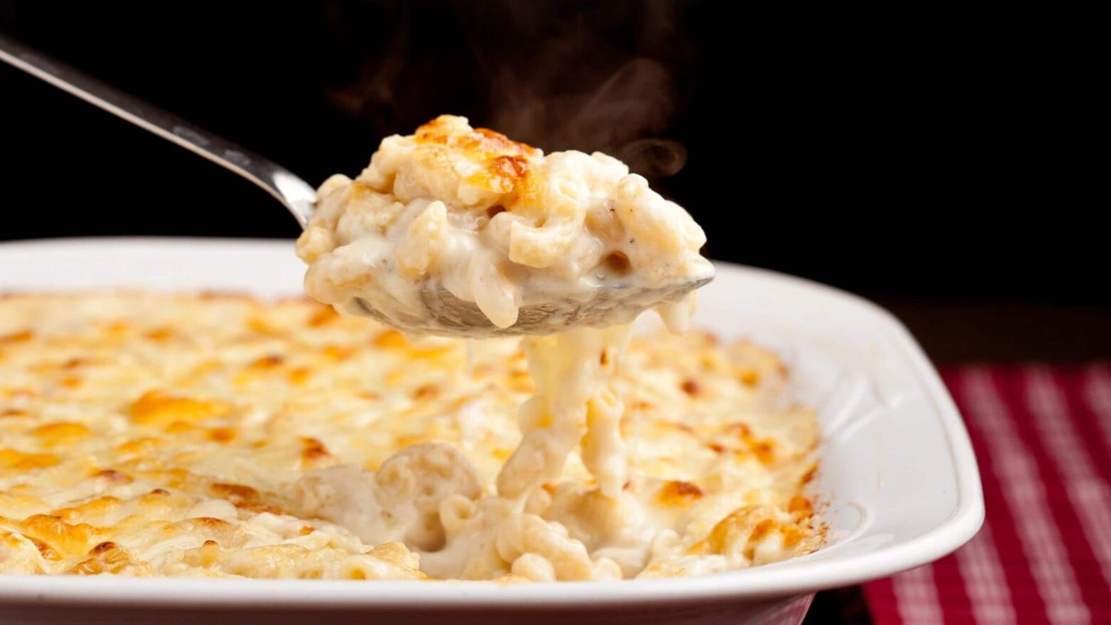 Mac and cheese on a tray.
