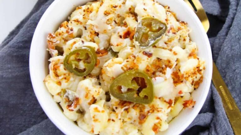 Mac and cheese with jalapeno on top.