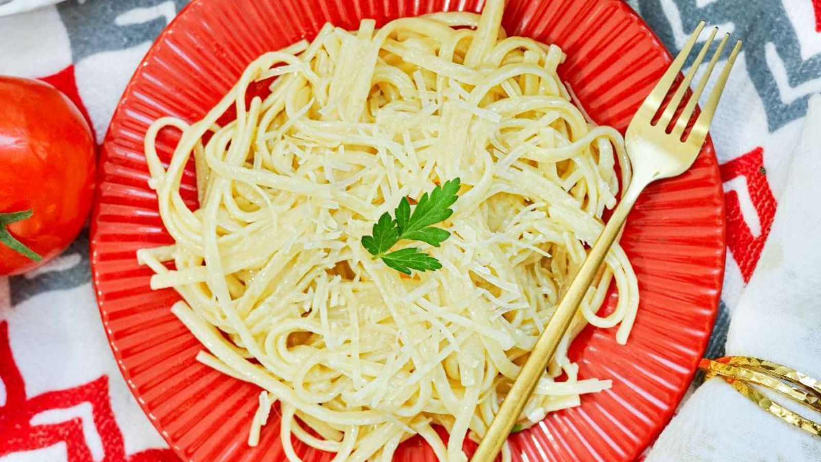 Noodles on a plate.