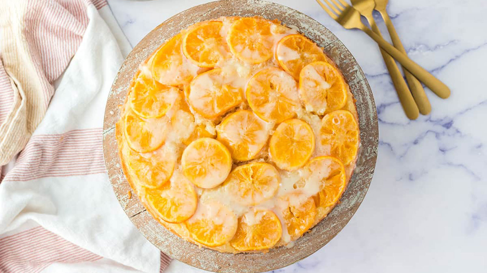 Orange cake with a thick glaze.
