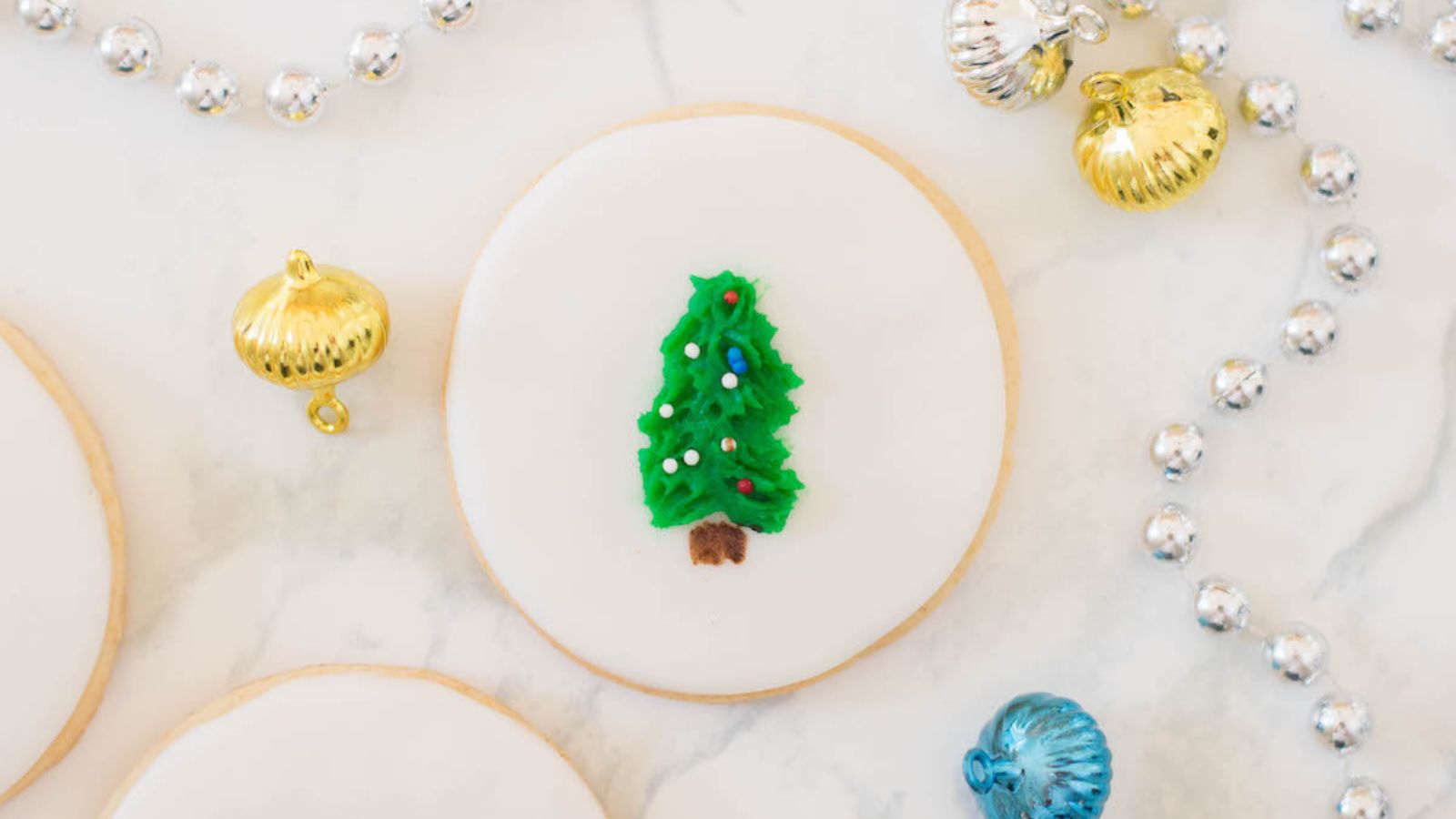 Christmas tree shaped cookie. 
