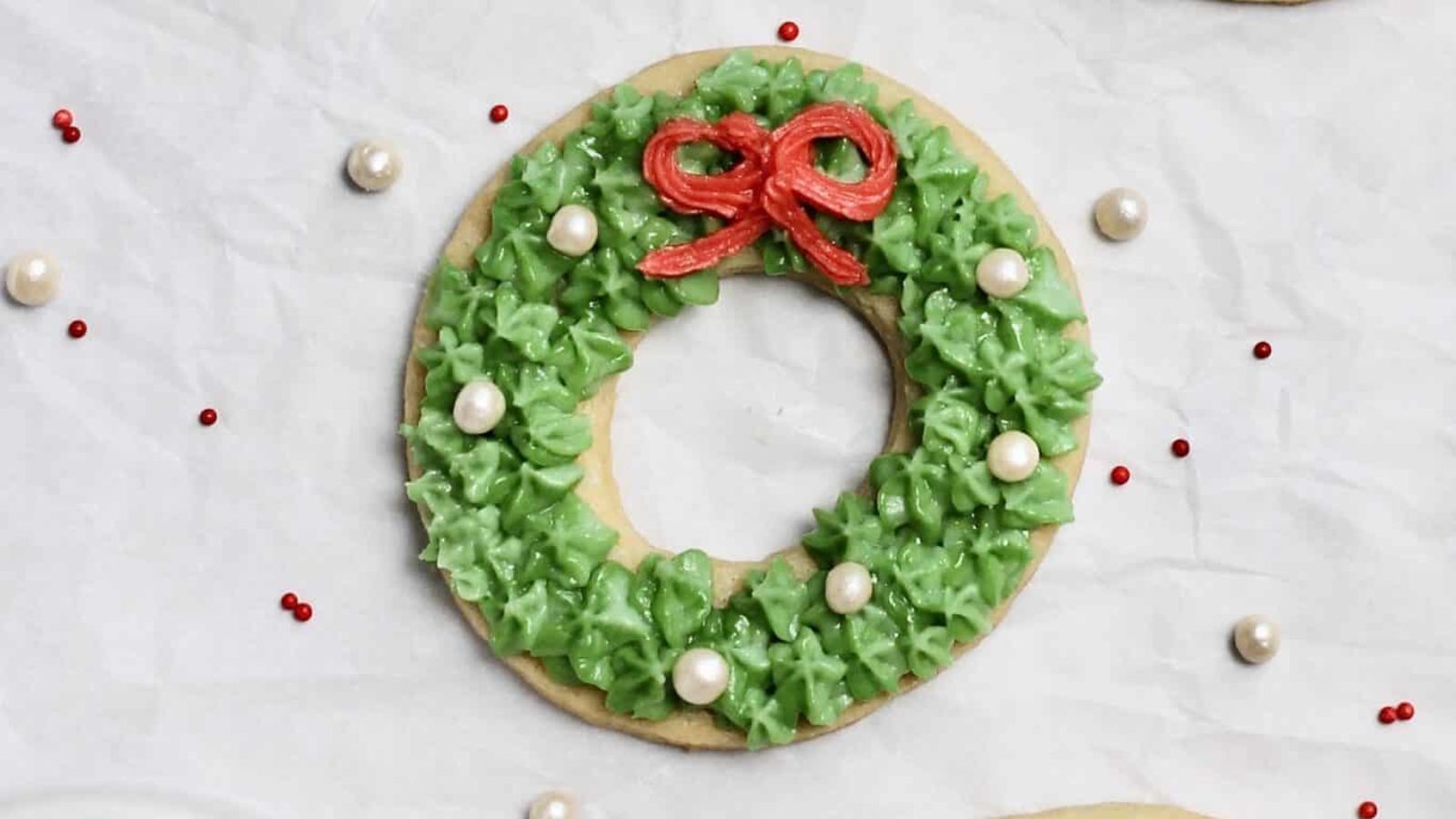 Christmas wreath sugar cookie. 
