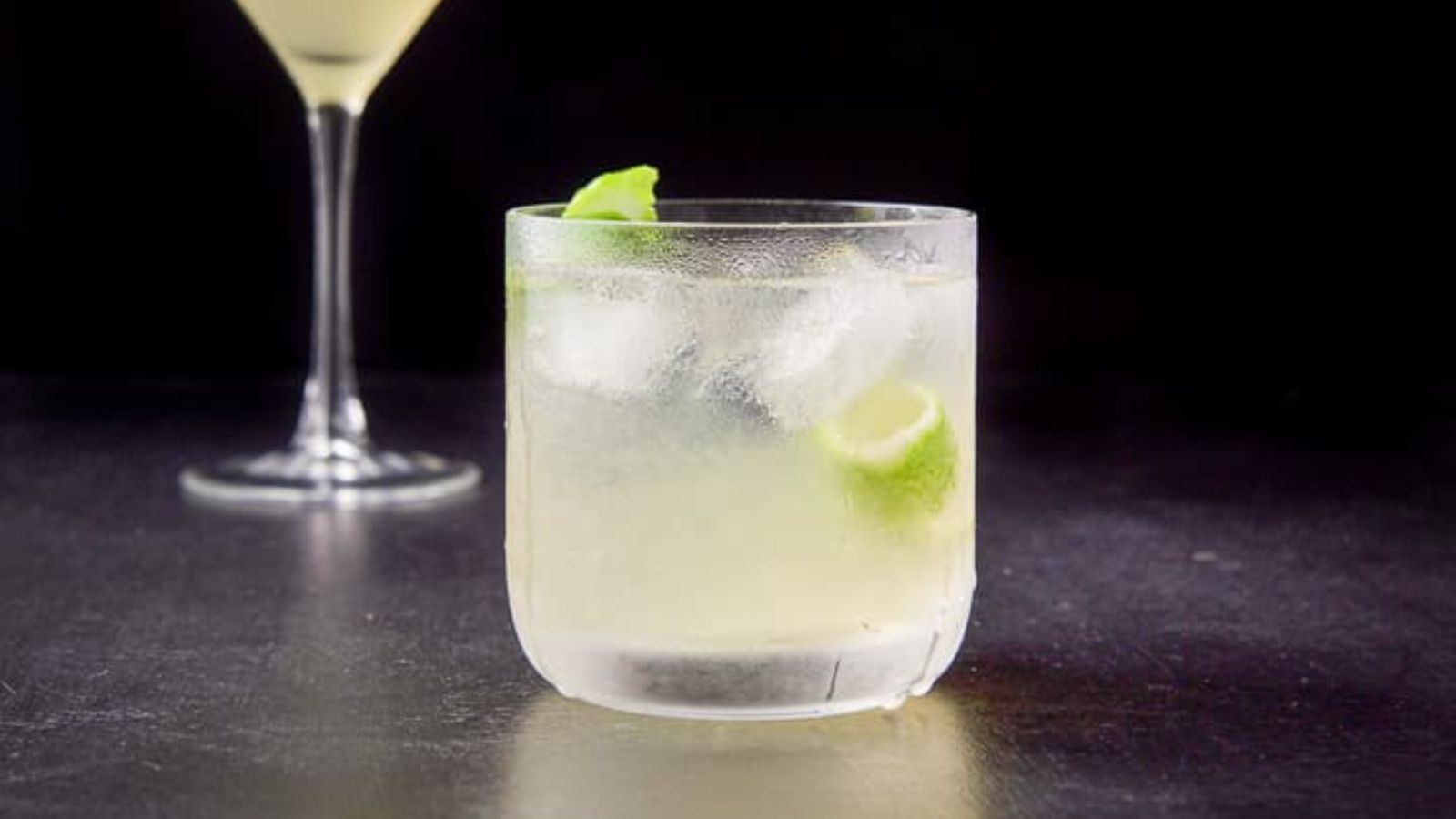 Gimlet cocktail in a glass.