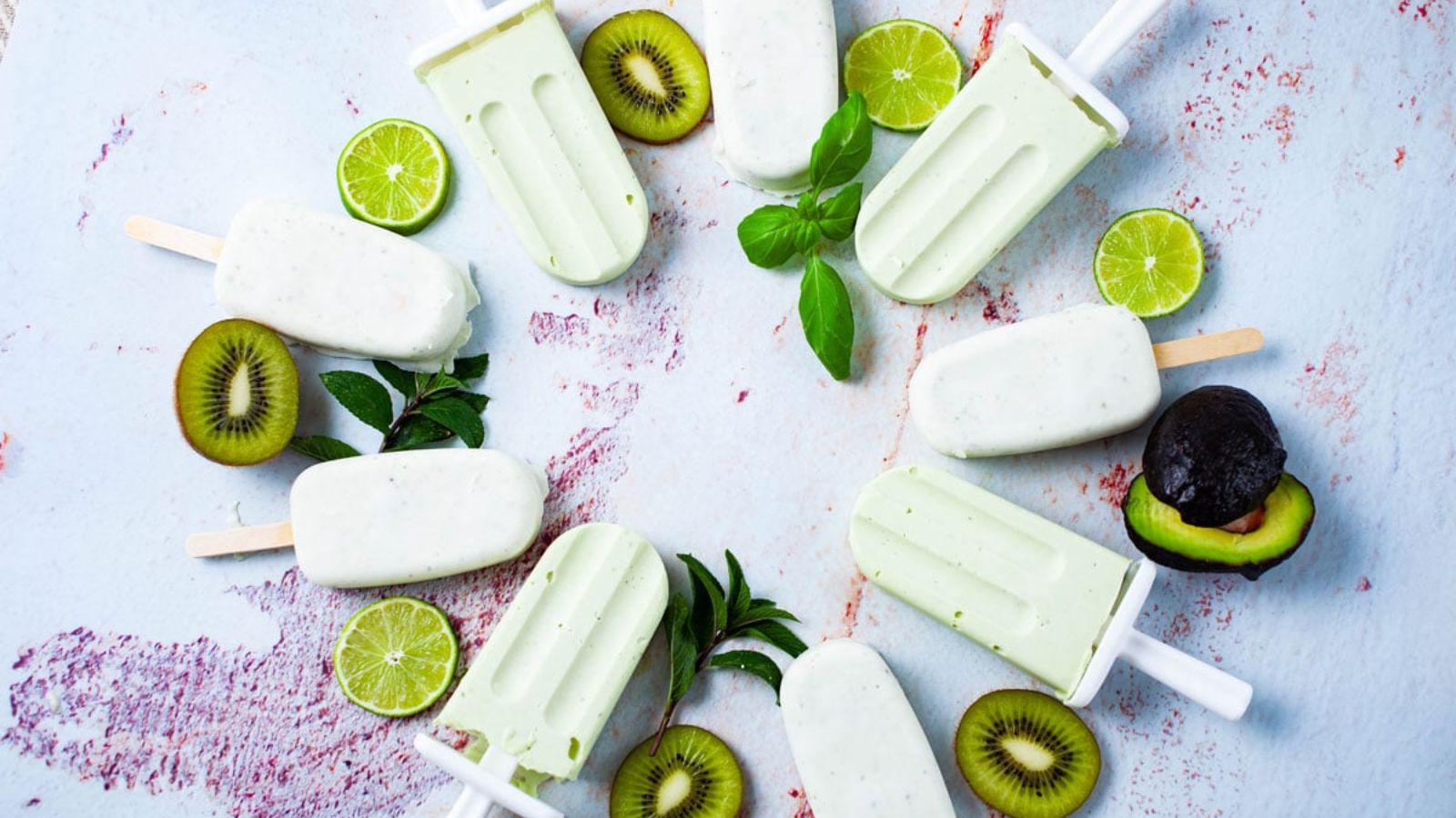 Popsicles with kiwis and limes.