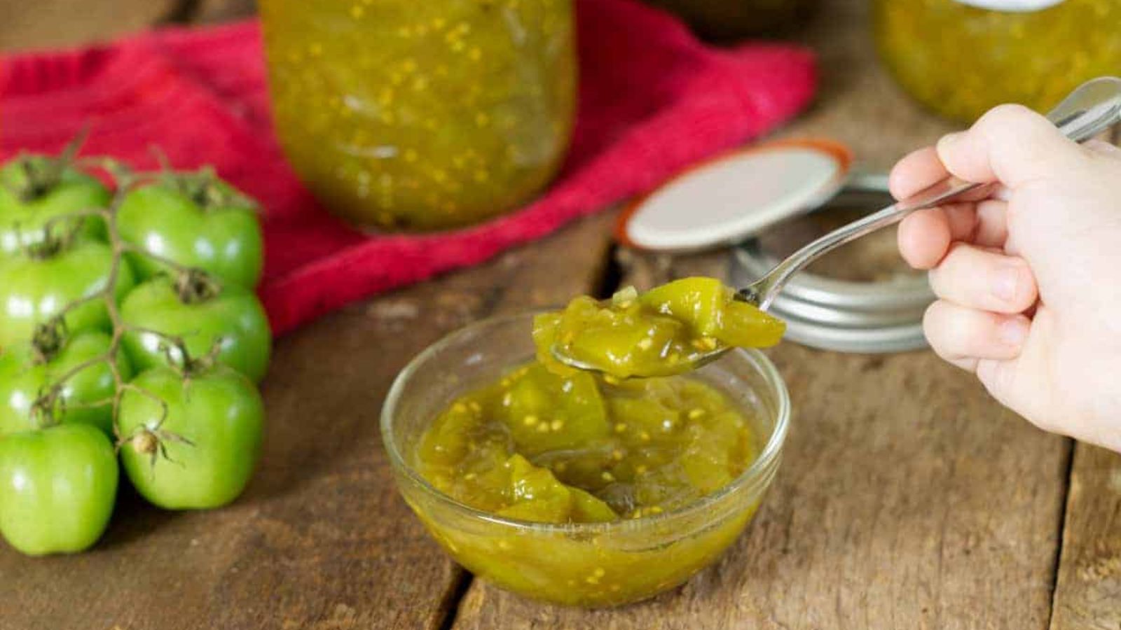 Green tomato chow chow in a bowl.