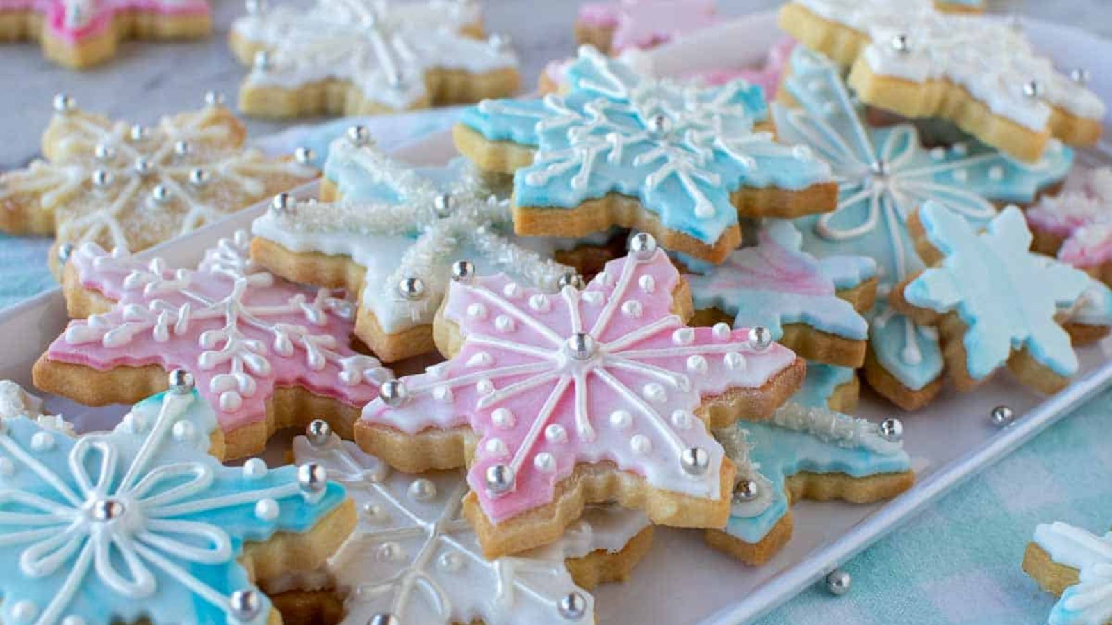 Snowflakes cookies.
