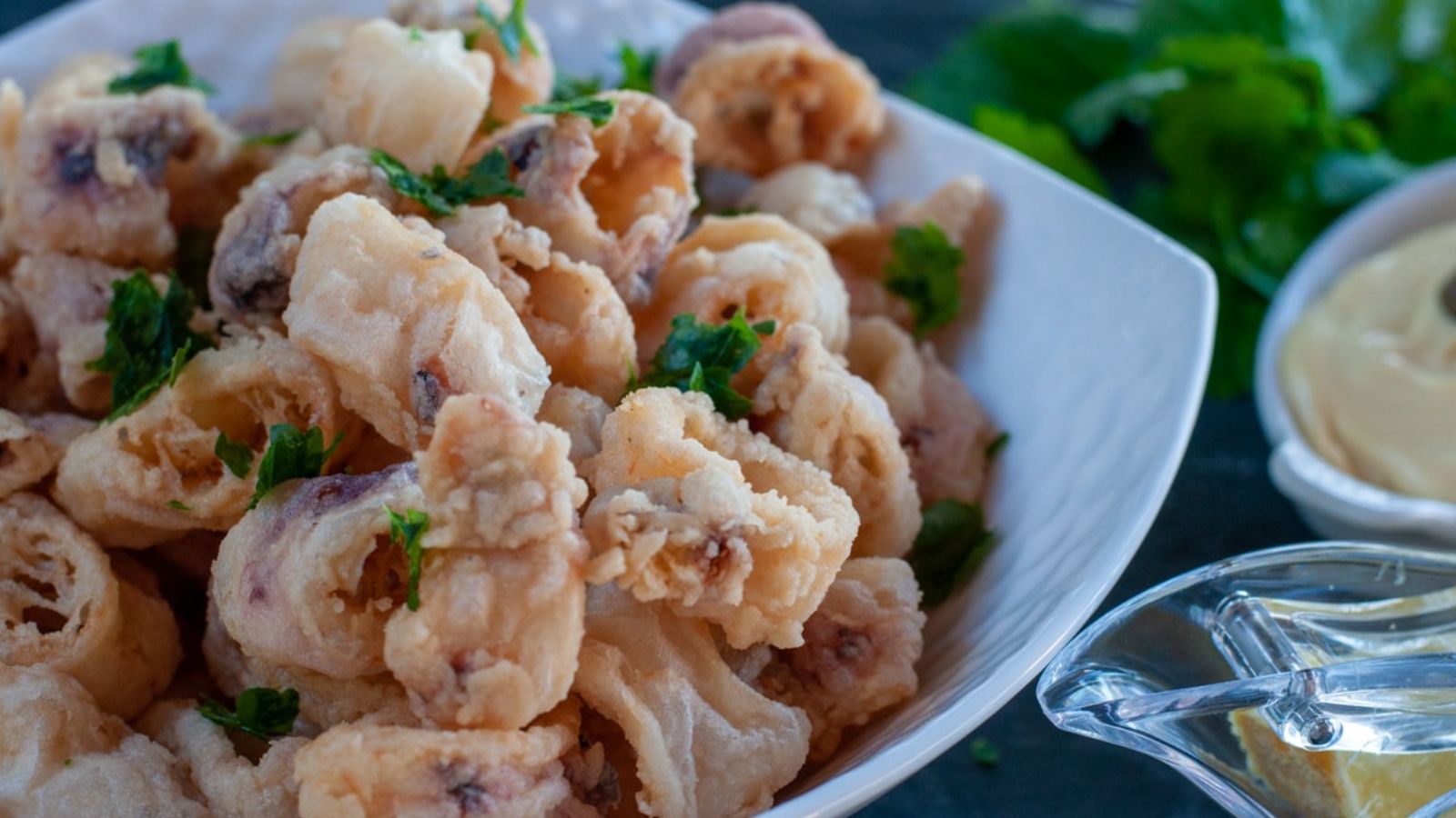 Fried calamari in a bowl.