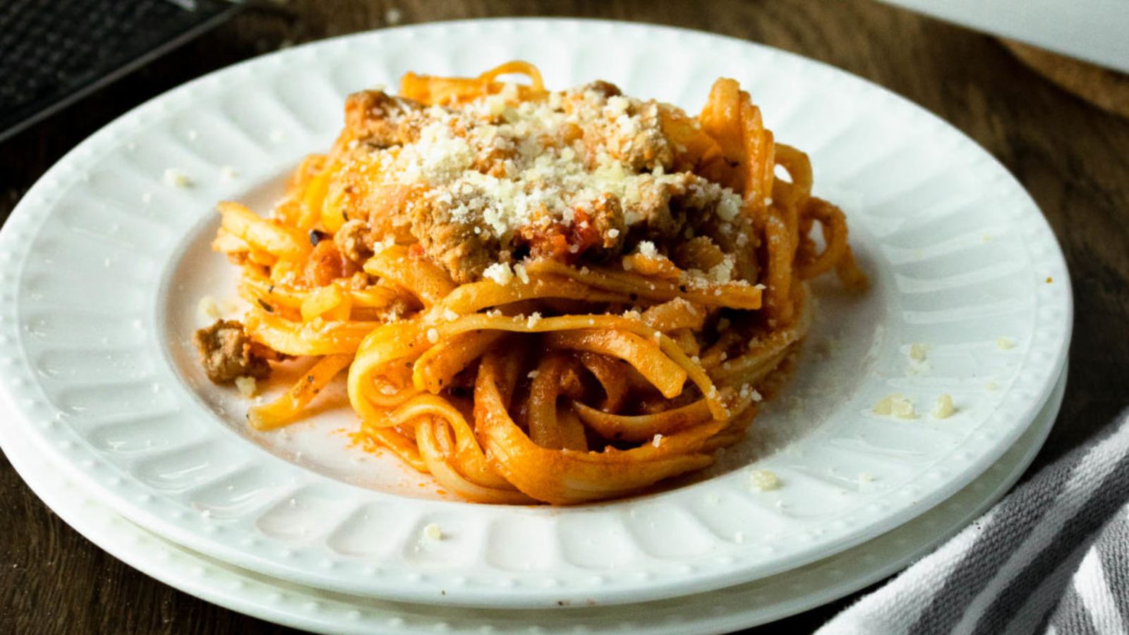 Pasta bake with turkey.