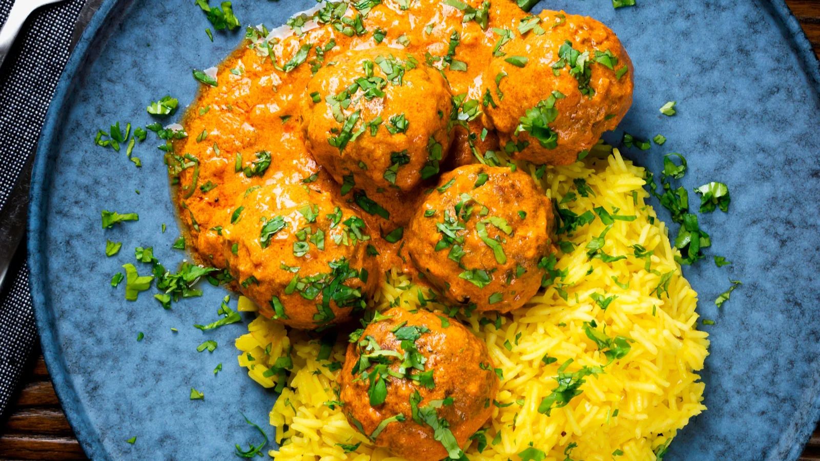 Venison meatballs with curry.