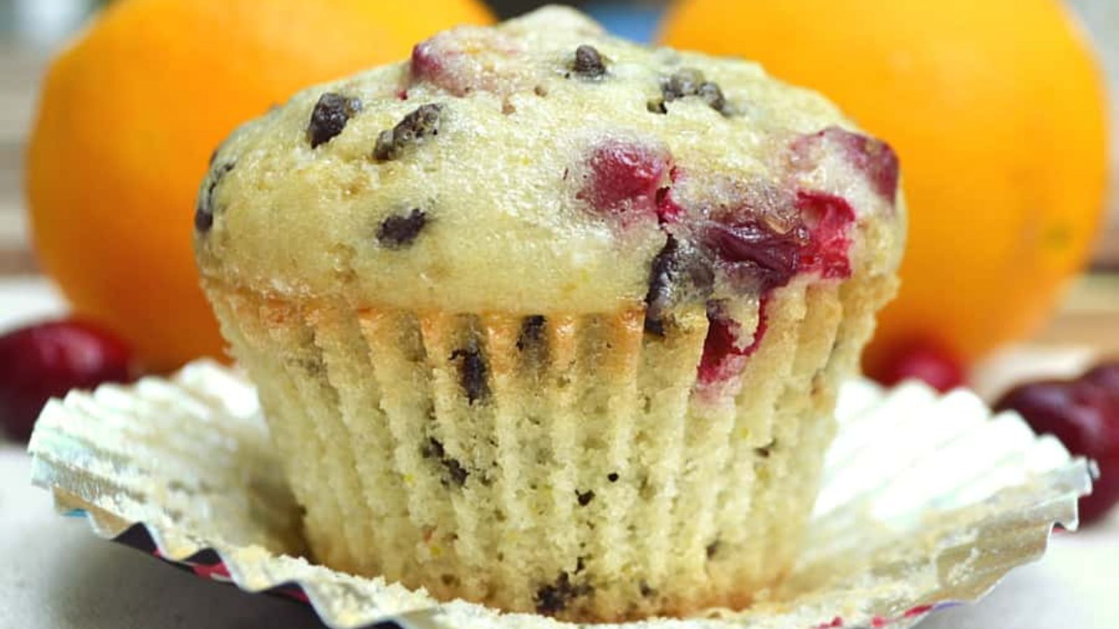 Muffin with cranberries and chocolate chips.