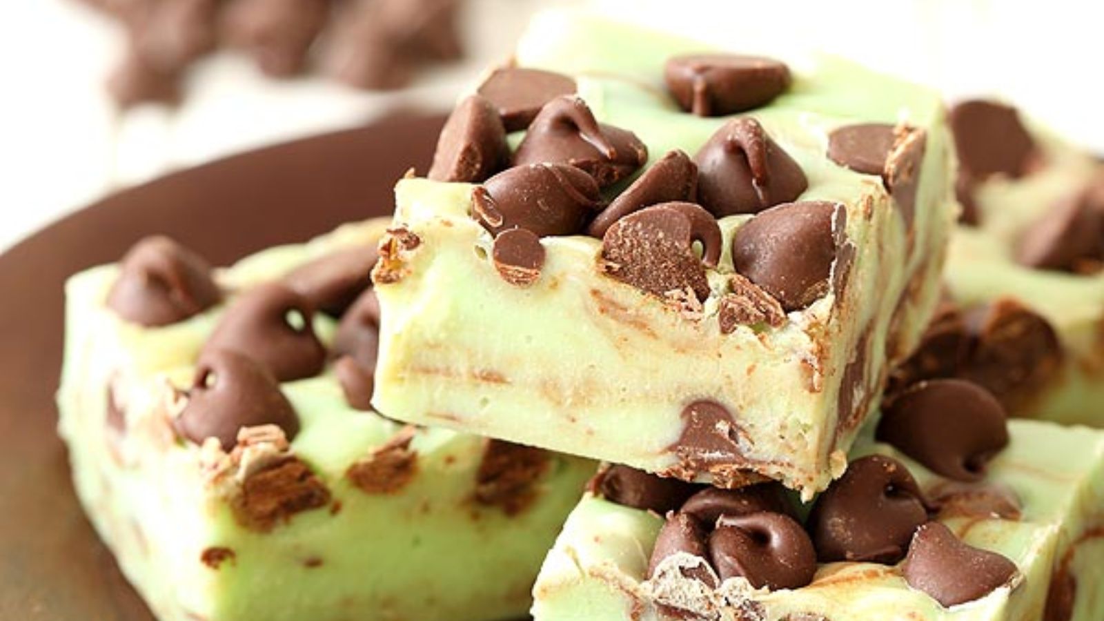 Mont fudge with chocolate chips.