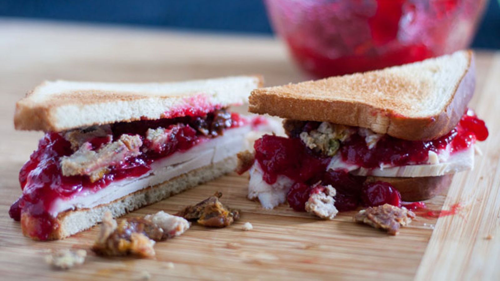 Sandwich with turkey breast.