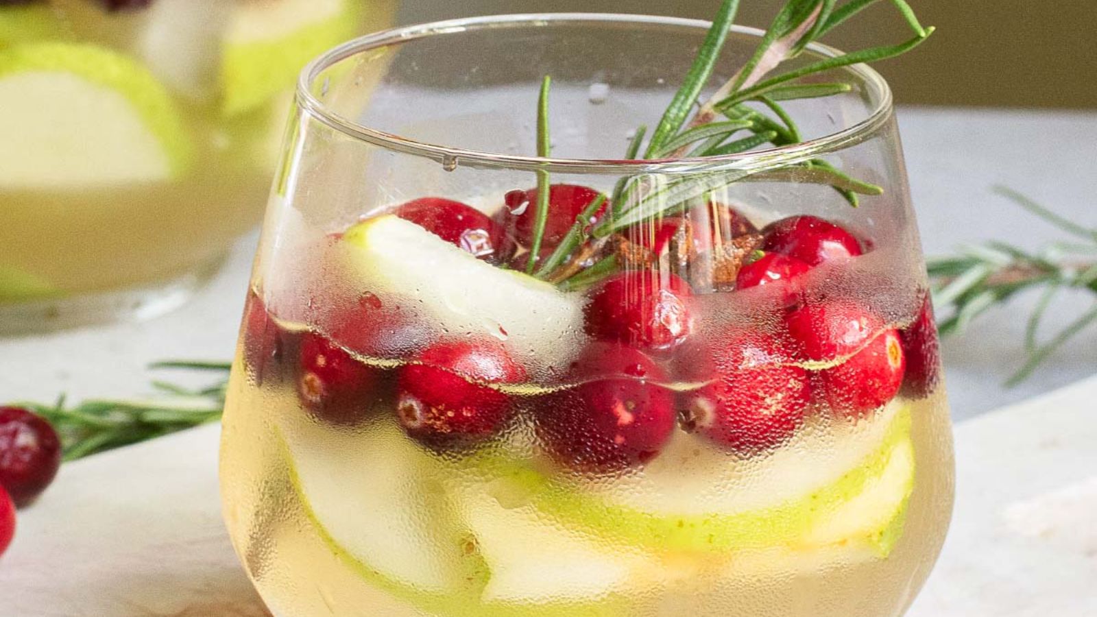 Sangria with cranberries.