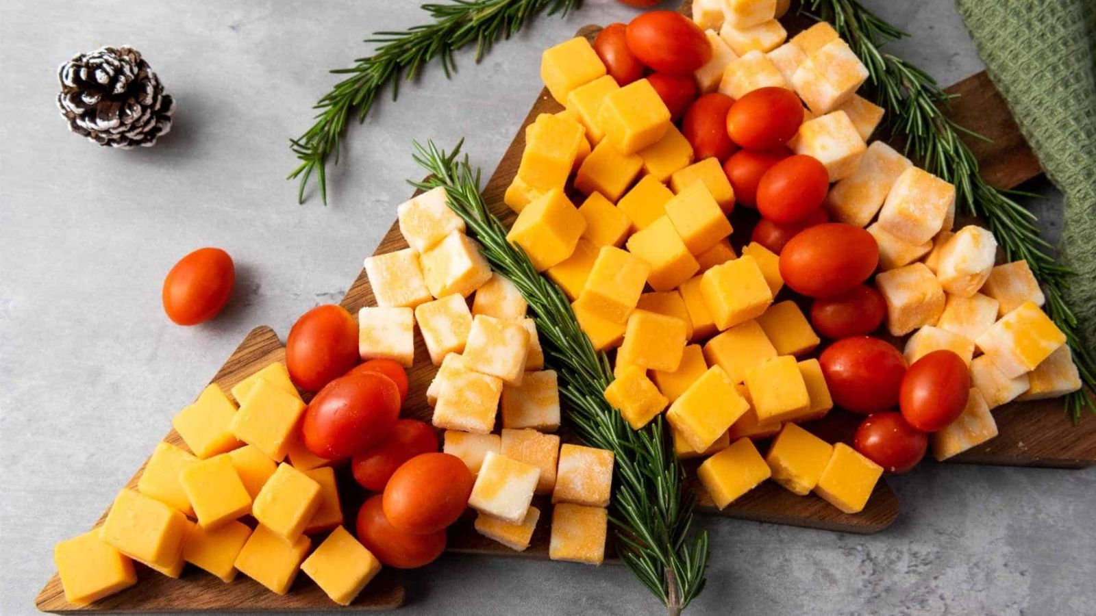 Christmas tree cheese board.