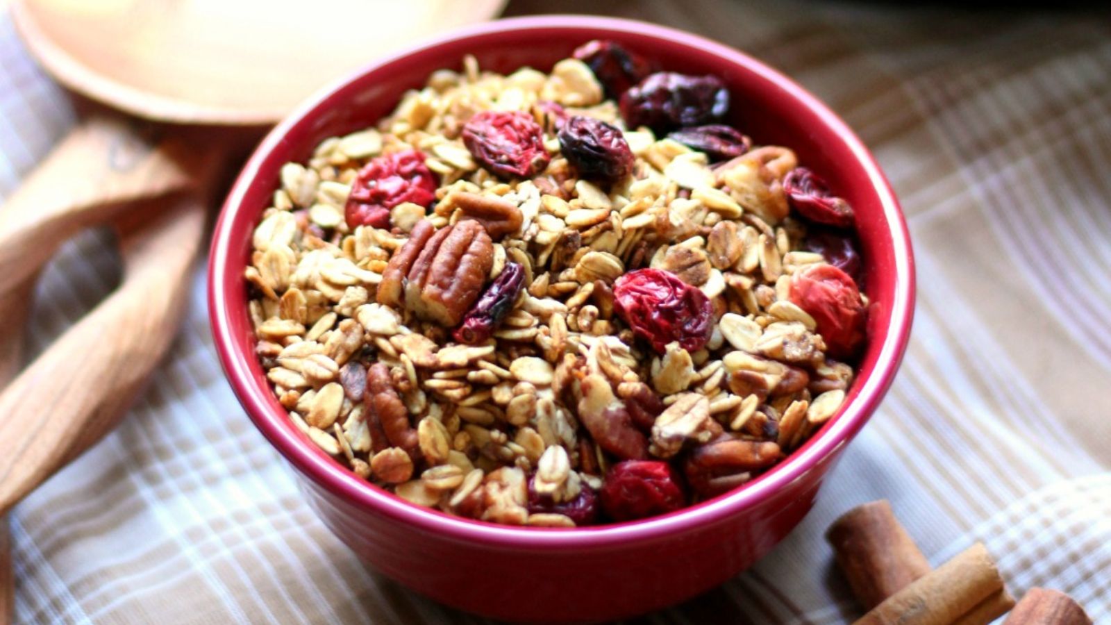 Granola with cranberries and pecans.