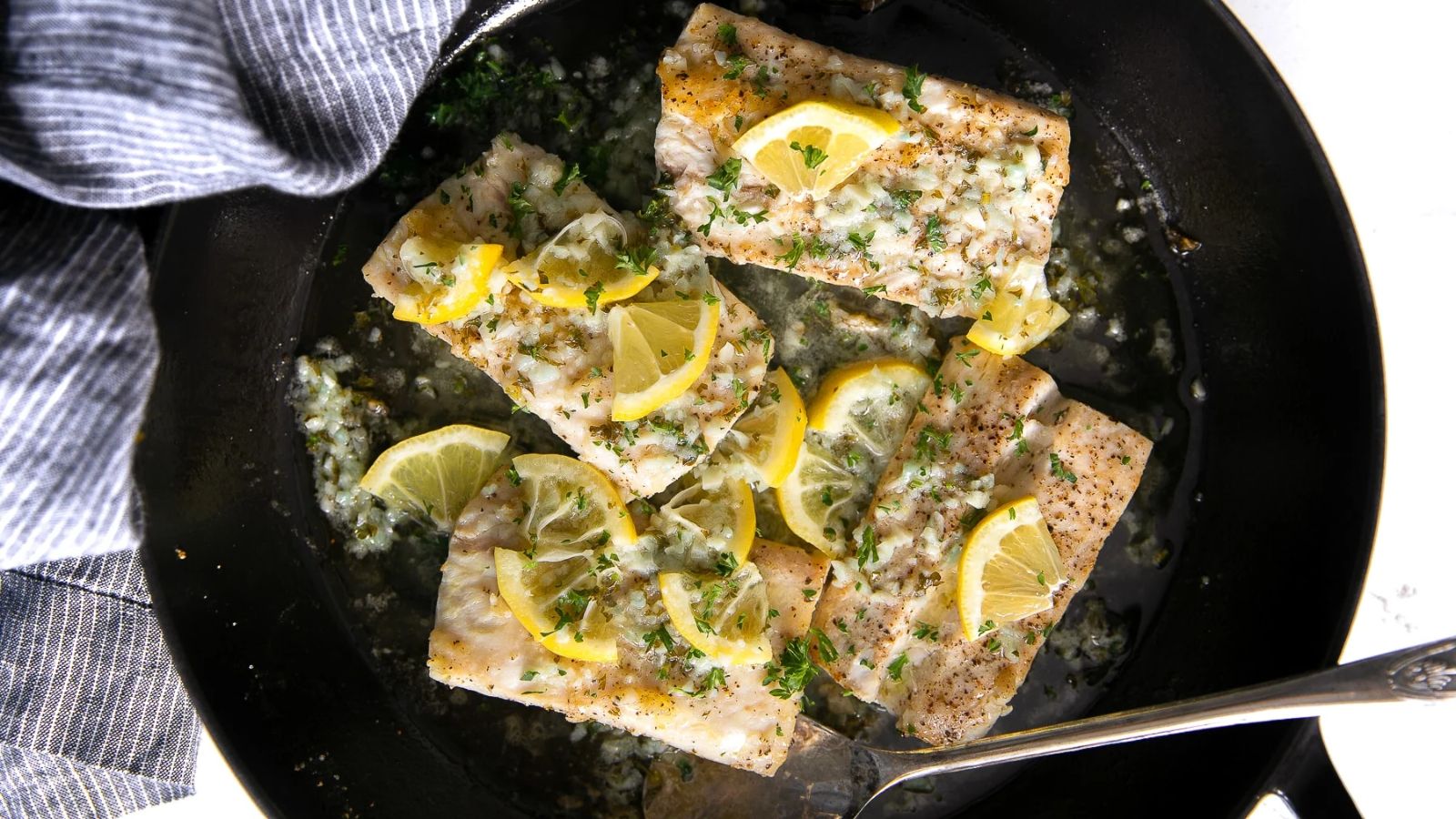Mahi mahi with lemon.