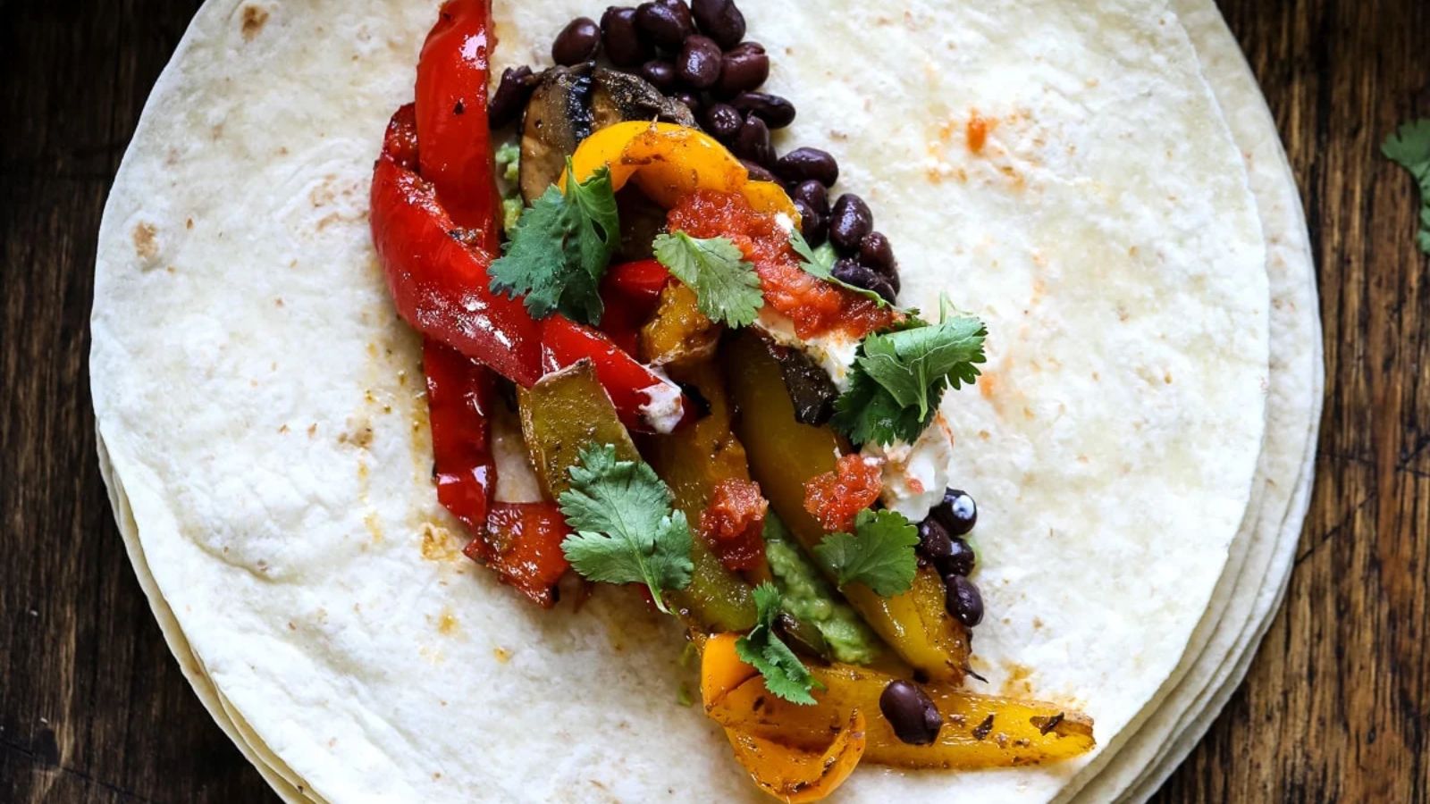 Close up of veggie fajitas.