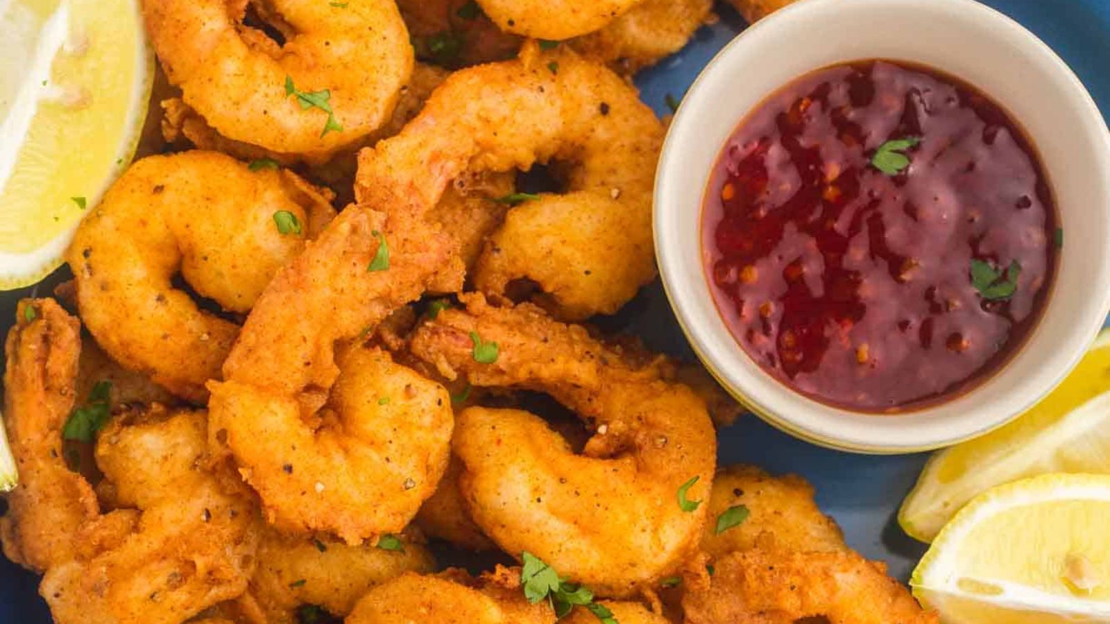 Fried shrimp with dip.