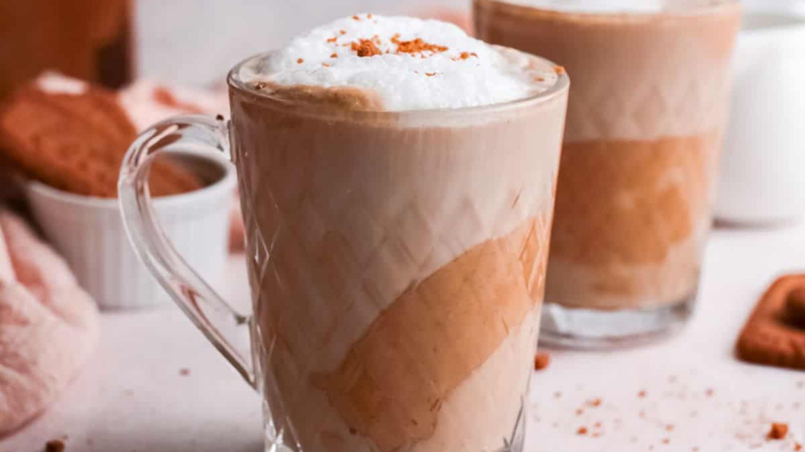 Lotus and biscoff latte in glasses.