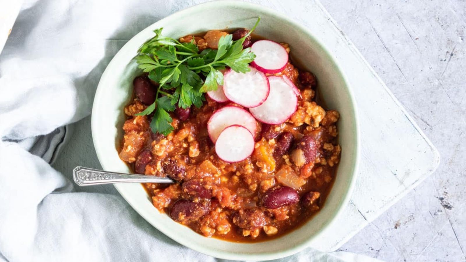Turkey chili in a bowl.