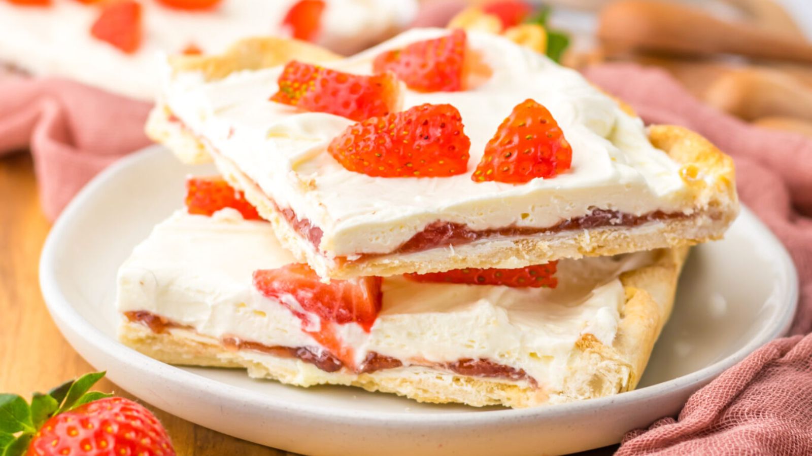 Slab pies with stawberries,
