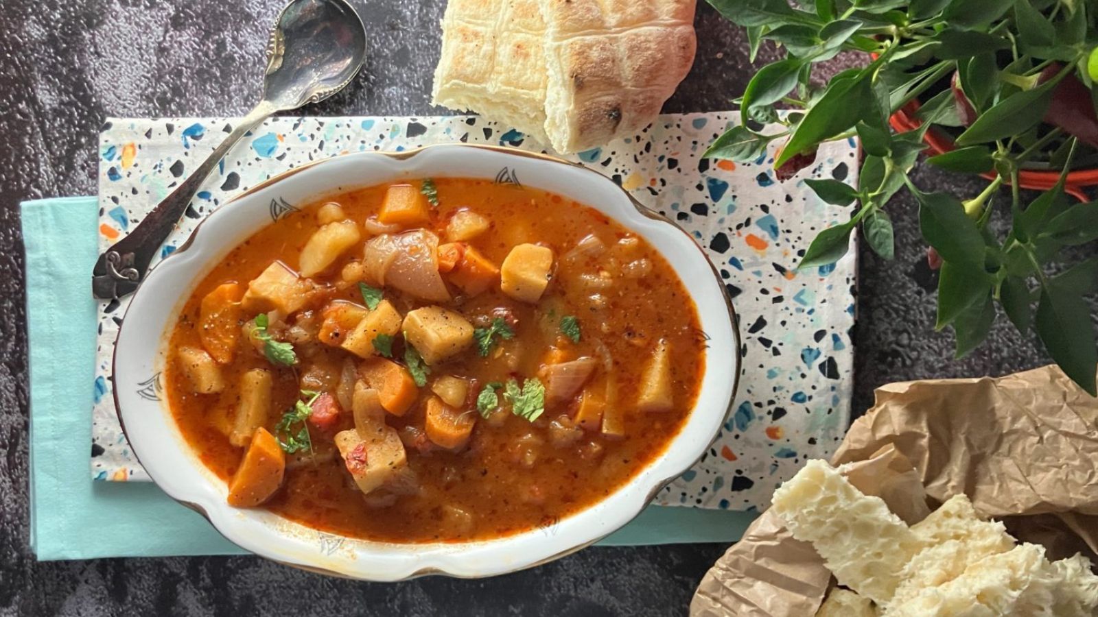 Vegetable stew in a bowl.