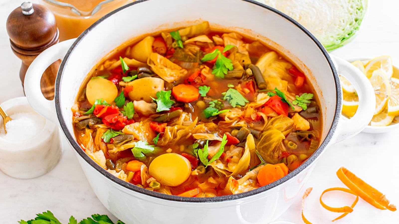 Cabbage soup in a pot.