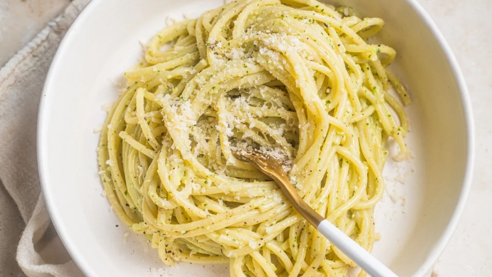 Creamy pasta on a plate.