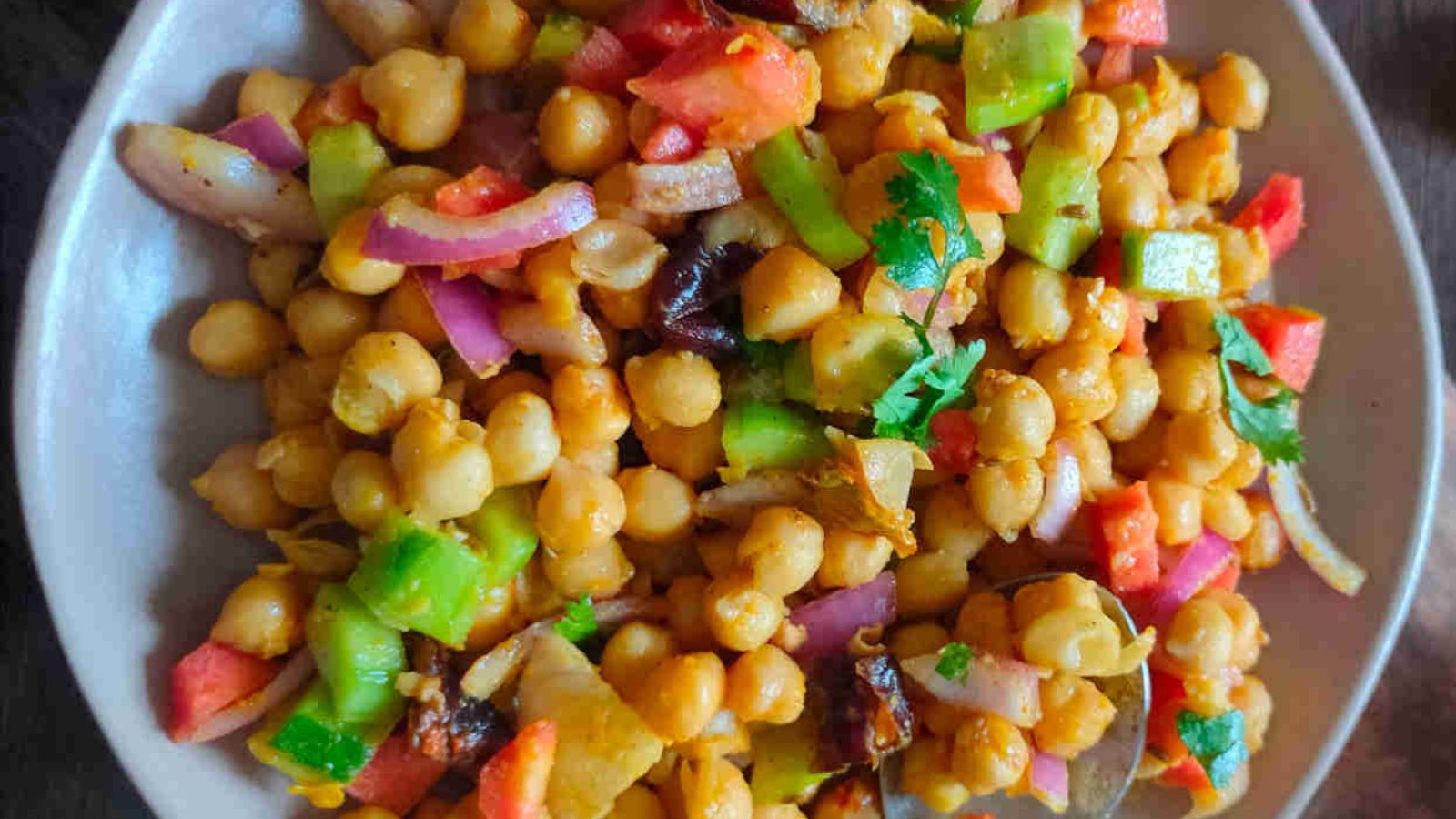 Chickpea salad in a bowl.