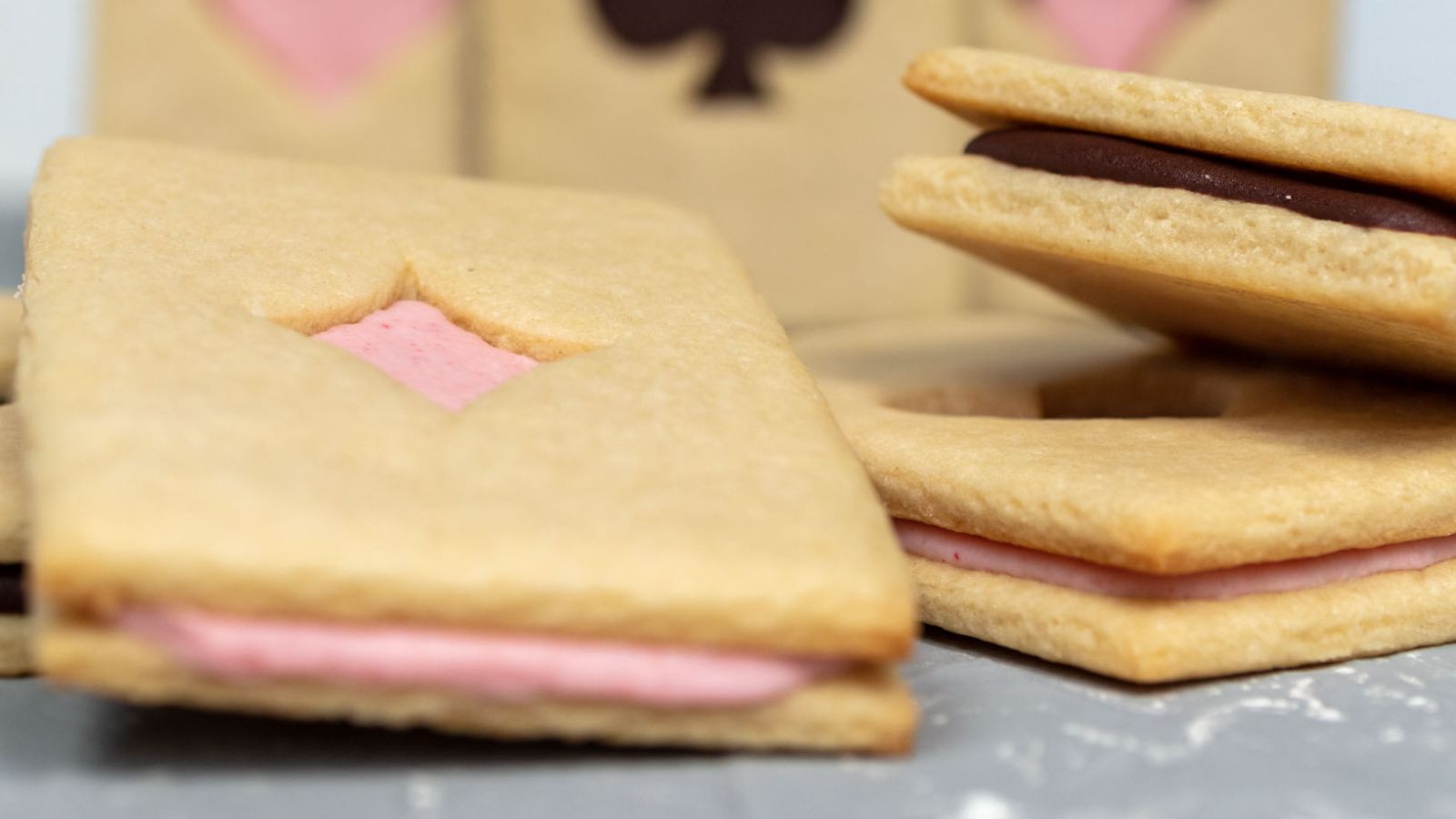 Cookies with filling.