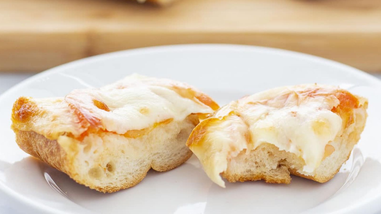 Sliced tomato bread.