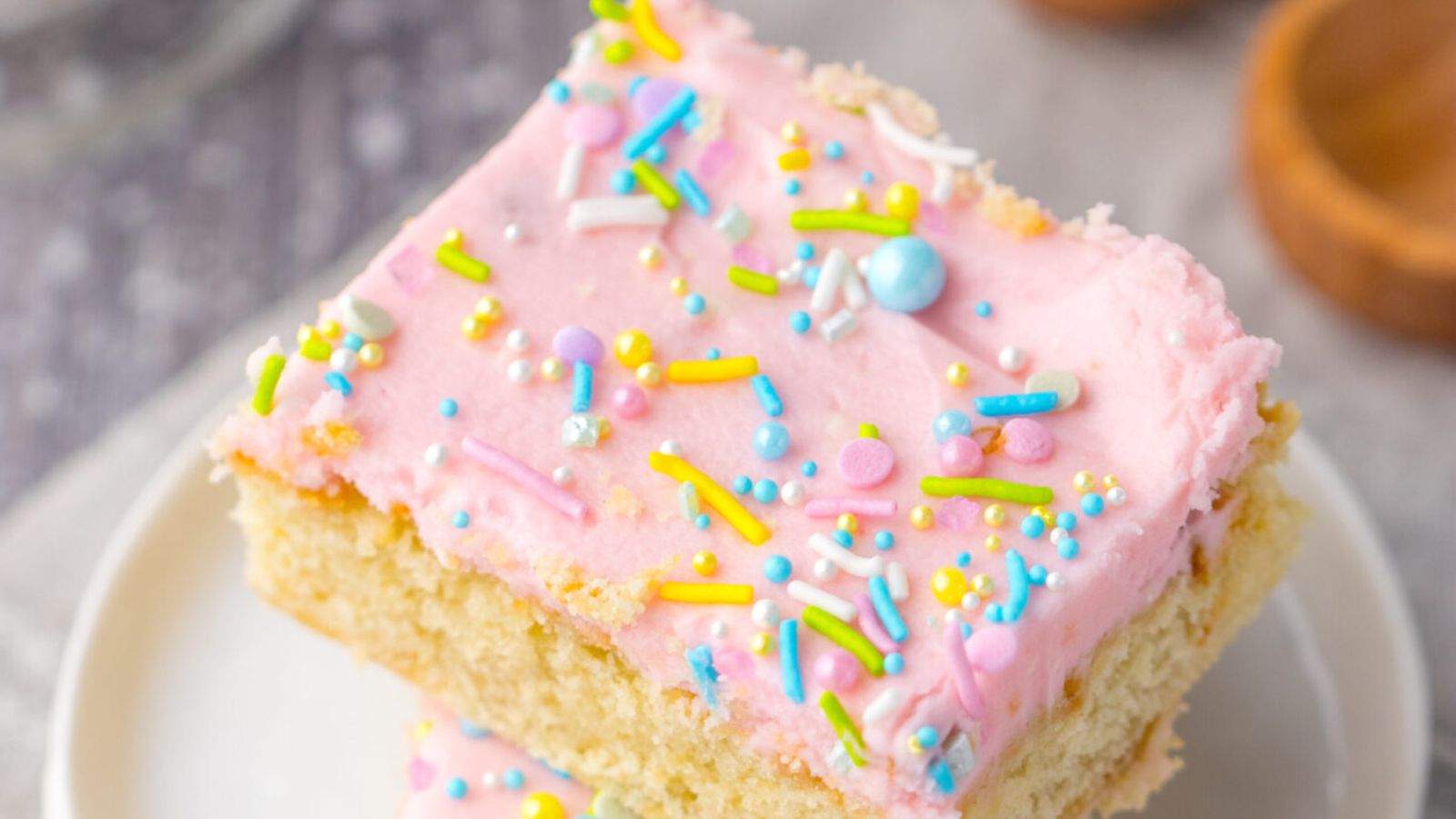 Sugar cookie bar on a plate.